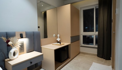 Premium Suite with Twin Bed