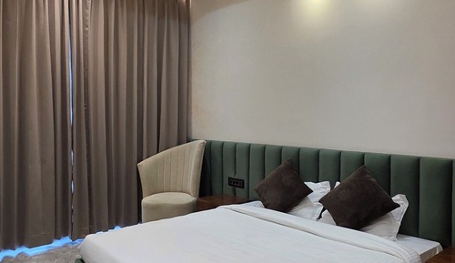 Superior Room, Balcony, Mountain View