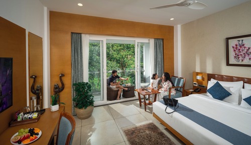 Deluxe Double Room, 1 Bedroom, Balcony, Mountain View