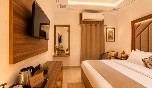 Maharaja Junior Suite