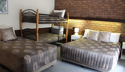 Standard Room, Non Smoking (Double,Single,Bunk Bed R7)