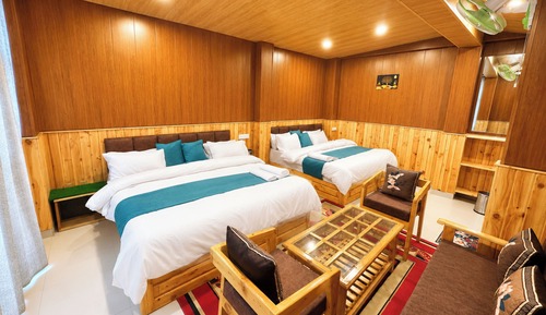Deluxe Triple Room