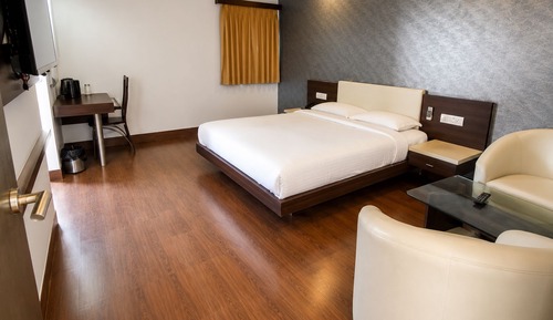 Super Deluxe Room With Balcony