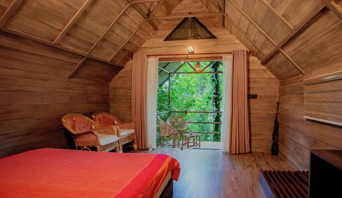 Deluxe Room, Balcony