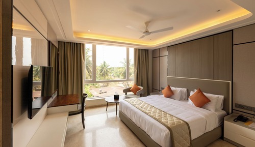 Superior King Room