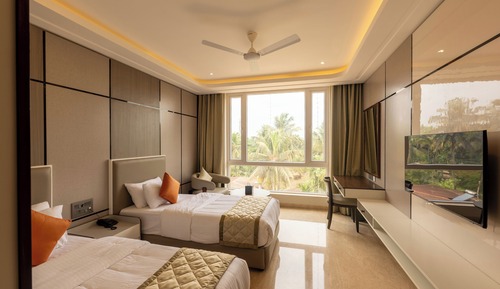 Superior Twin Room