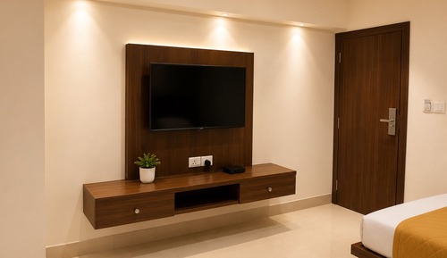 Deluxe Triple Room, Courtyard View
