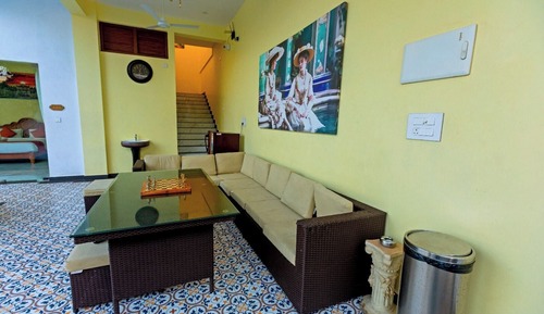 Deluxe Apartment