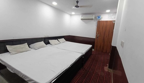 Family Quadruple Room, City View