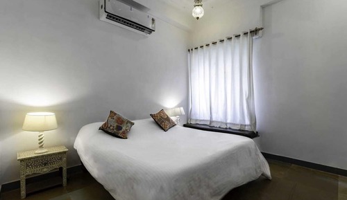 Classic Double Room, Balcony