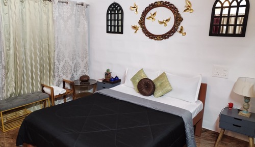 Double Room, 1 Queen Bed with Sofa bed, Pets Allowed, Garden View