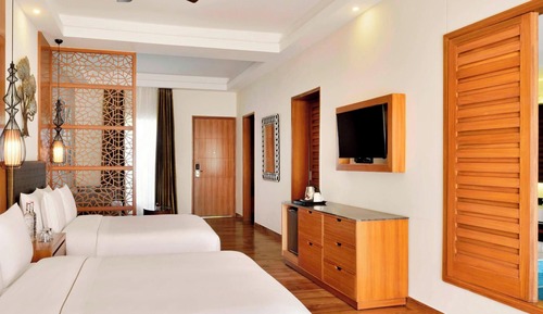 Luxury Villa, 2 Queen Beds, Smoking, Pool Access (Pool Access)