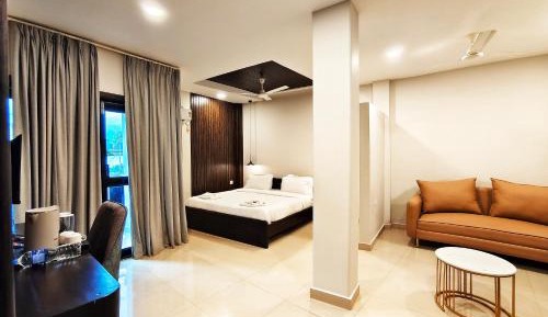 Double Room with Private Bathroom