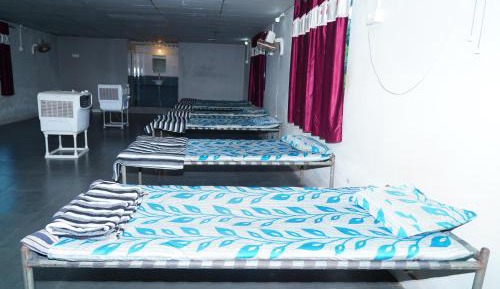 Mixed Dormitory Room