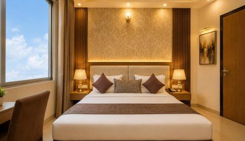Standard King Room