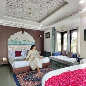 Queen Suite