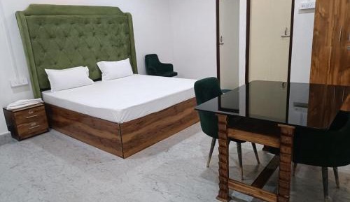 Deluxe Double Room with Balcony