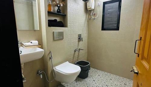 Double Room with Private External Bathroom
