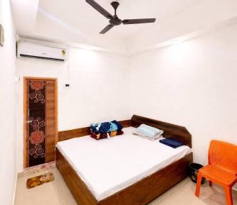 Large Single Room