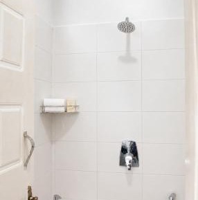Superior King Suite