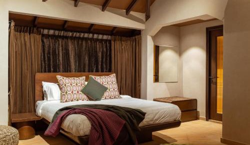 Double Room with Pool View