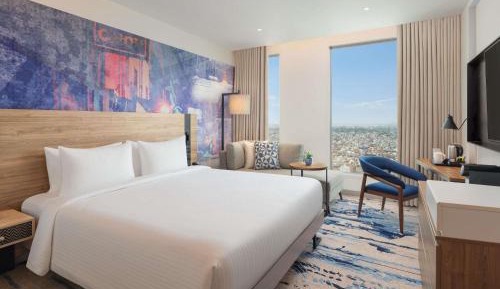 Executive Room with one King Bedroom -cocktail hours at Gourmet Bar,15% discount on F&B
