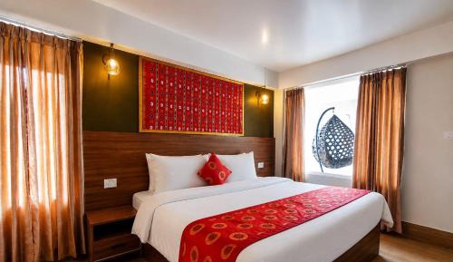 Double Room with Mountain View
