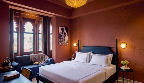 Superior King Room