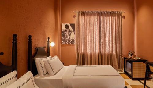 Superior Twin Room