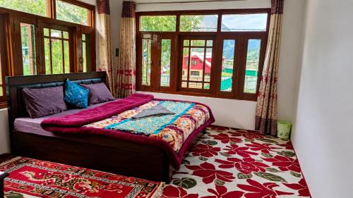 Double Room with Mountain View