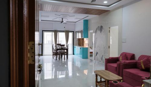Apartment with Balcony