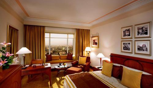 Executive Club