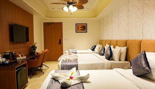 Standard King Room