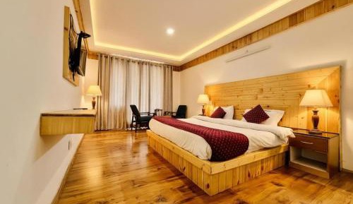Queen Room