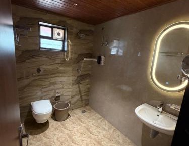 King Room with Pool View