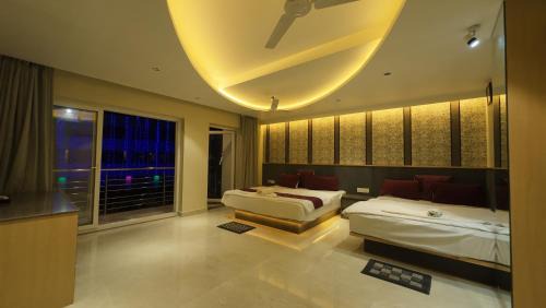 Quadruple Room with Balcony