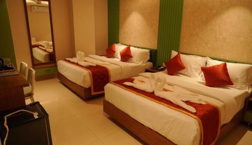 Deluxe Family Room