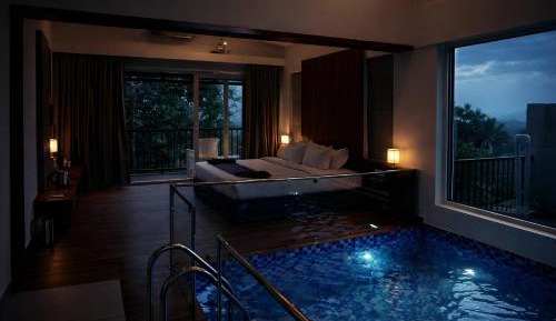 Junior Suite with Private Pool
