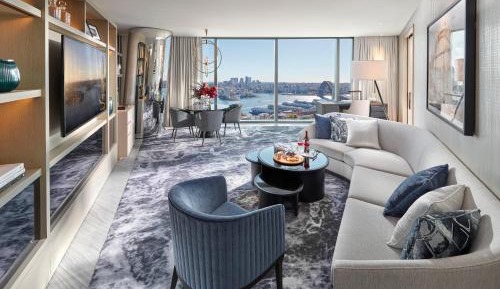 Executive Harbor Bridge Suite