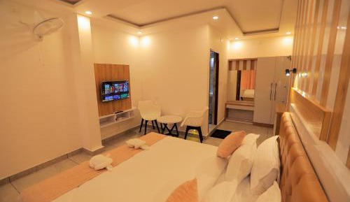 Deluxe Family Suite