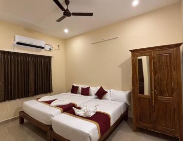 Triple Room