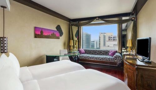 Club Millésime Room, Twin Beds with Lounge Access, Breakfast, Hi-tea, Cocktail Hours, Meeting Room access for an Hour