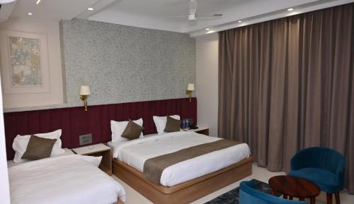 Superior Triple Room