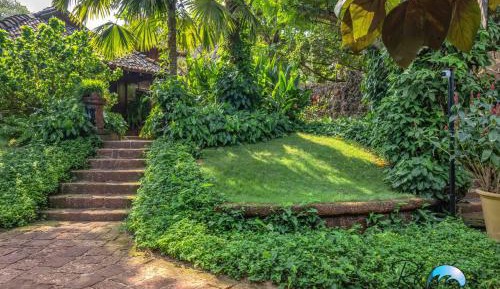 Cottage with Garden View