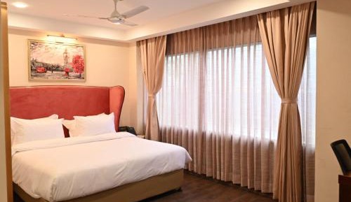 Queen Room