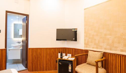 Deluxe King Suite