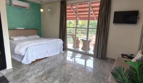 Double Room with Balcony
