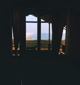 Bungalow - Beach Front