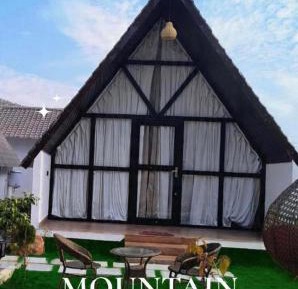 Superior Double or Twin Room with Mountain View