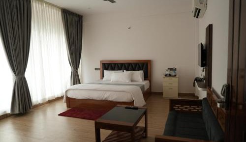Deluxe Family Suite